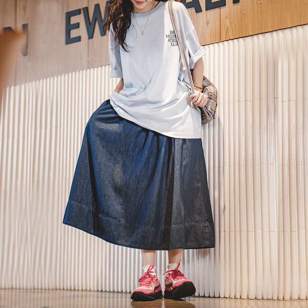Japanese Navy Blue Denim Skirt 159 01