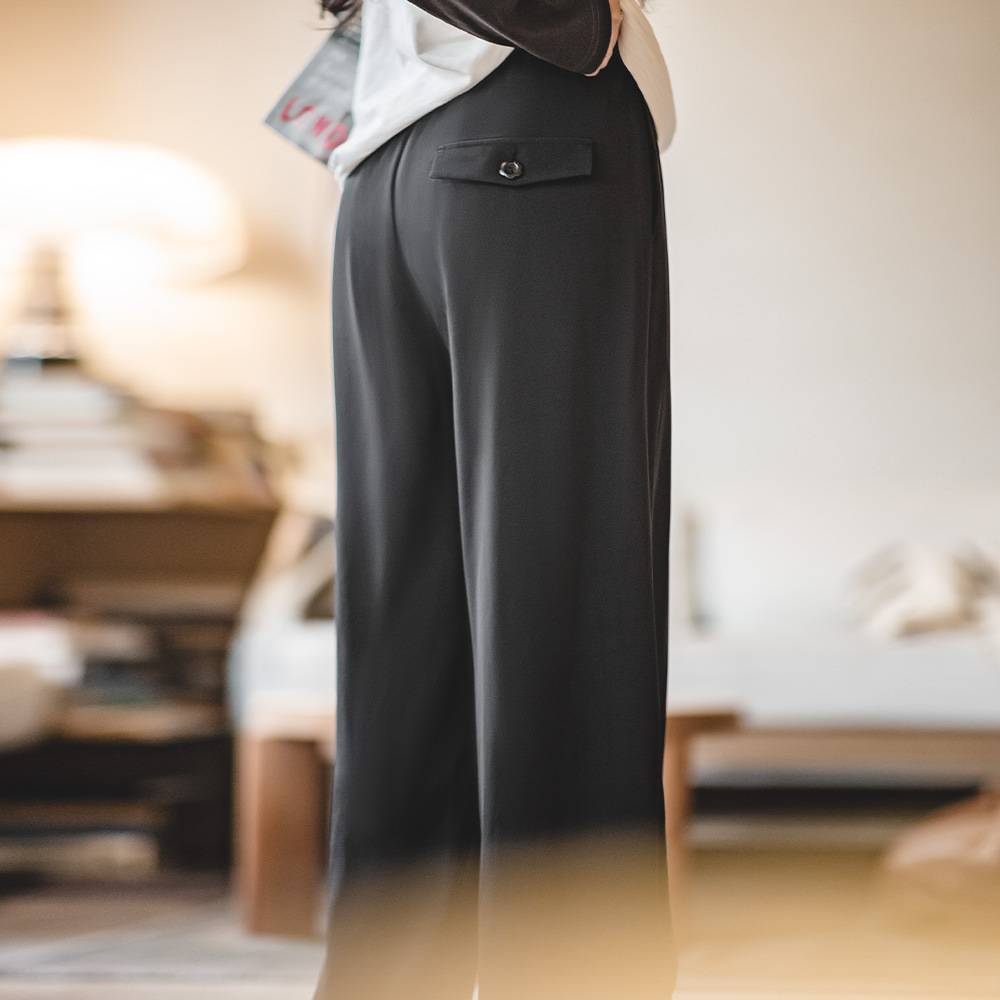 Small Cool Straight Suit Waterfall Mopping Pants 136 02